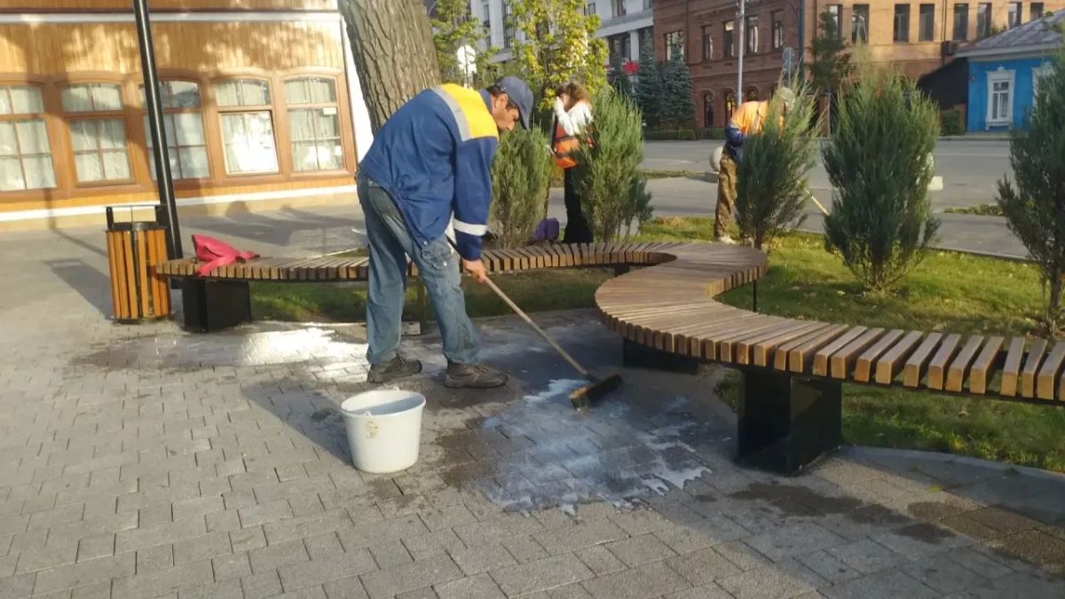 Доброе утро, #любимаяУфа. Пока город ещё только просыпается, коммунальные службы уже вовсю трудятся — ведь уют и чистота начинаются задолго до первого будильника Чем занимаются специалисты прямо сейчас: Доброе утро, #любимаяУфа. Пока город ещё только просыпается, коммунальные службы уже вовсю трудятся — ведь уют и чистота начинаются задолго до первого будильника Чем занимаются специалисты прямо сейчас: