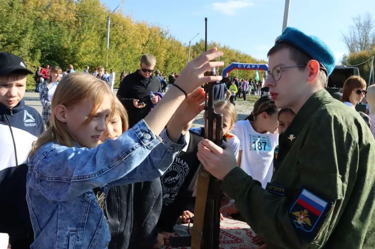 Сегодня в Парке здоровья прошел Всероссийский день бега «Кросс Нации — 2026» Сегодня в Парке здоровья прошел Всероссийский день бега «Кросс Нации — 2026»