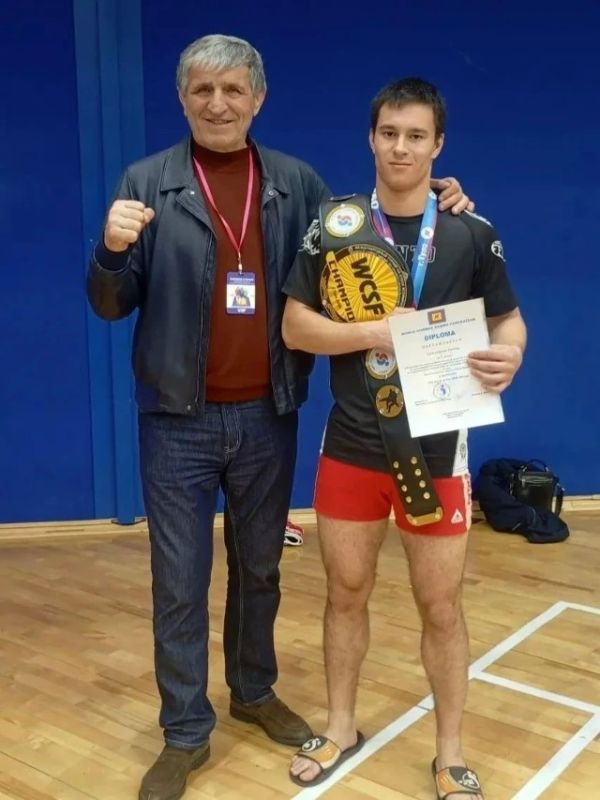 Спортсмены привезли медали!