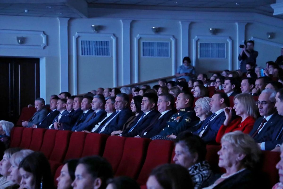 Рустам Шарипов: Впереди большой праздник - День Республики Башкортостан Рустам Шарипов: Впереди большой праздник - День Республики Башкортостан