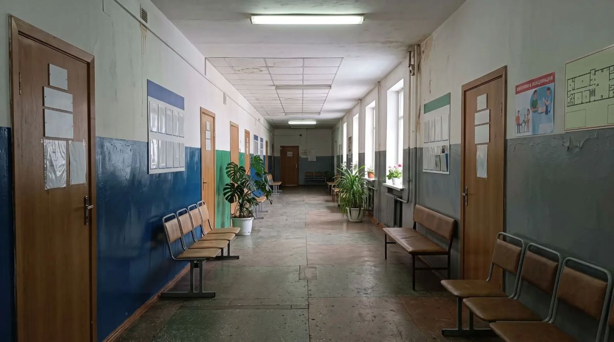 В Уфе у девочки-подростка похитили сумку в детской поликлинике
