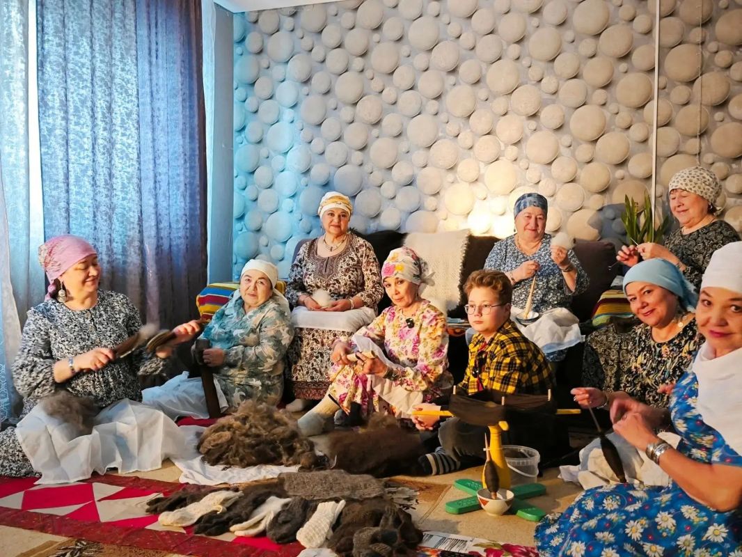 Программа «КСЕП. Детям о народных ремёслах» Детско-юношеского телеканала «Тамыр» - в финале российской премии «ТЭФИ-KIDS»2026 Программа «КСЕП. Детям о народных ремёслах» Детско-юношеского телеканала «Тамыр» - в финале российской премии «ТЭФИ-KIDS»2026