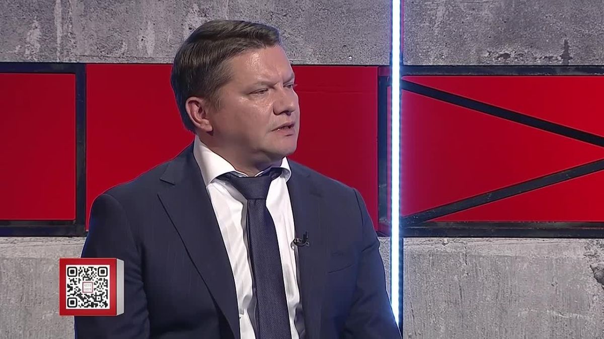 "Жители должны нам порядка 4 миллиардов рублей"