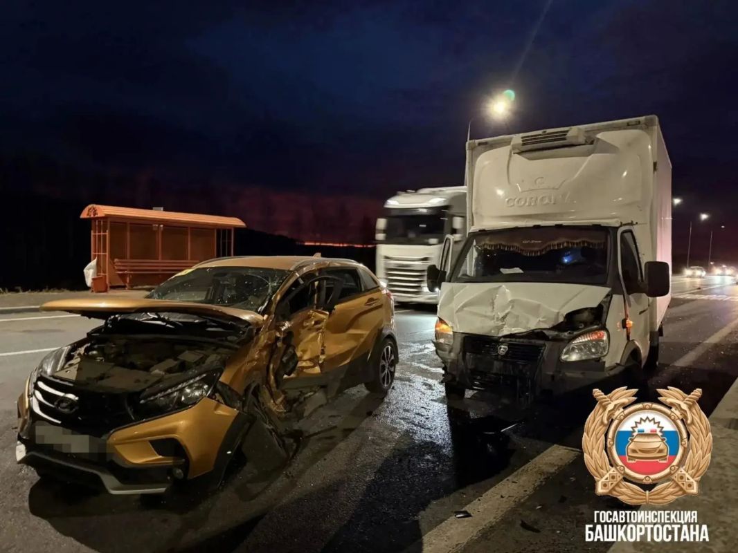 Водитель авто погиб при столкновении с грузовой «Газелью» на трассе в Башкортостане