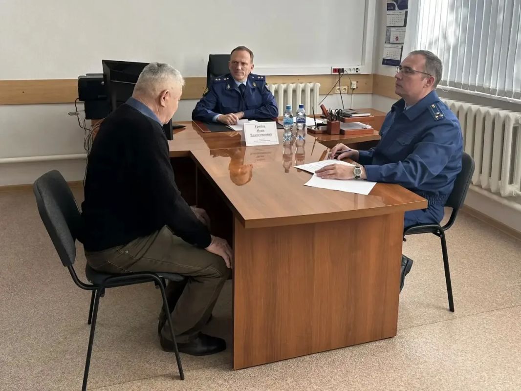 Прокурор Республики Башкортостан Иван Грибов провел прием граждан Прокурор Республики Башкортостан Иван Грибов провел прием граждан