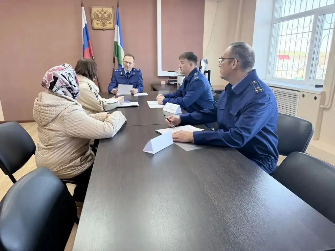 Прокурор Республики Башкортостан Иван Грибов провел прием граждан Прокурор Республики Башкортостан Иван Грибов провел прием граждан