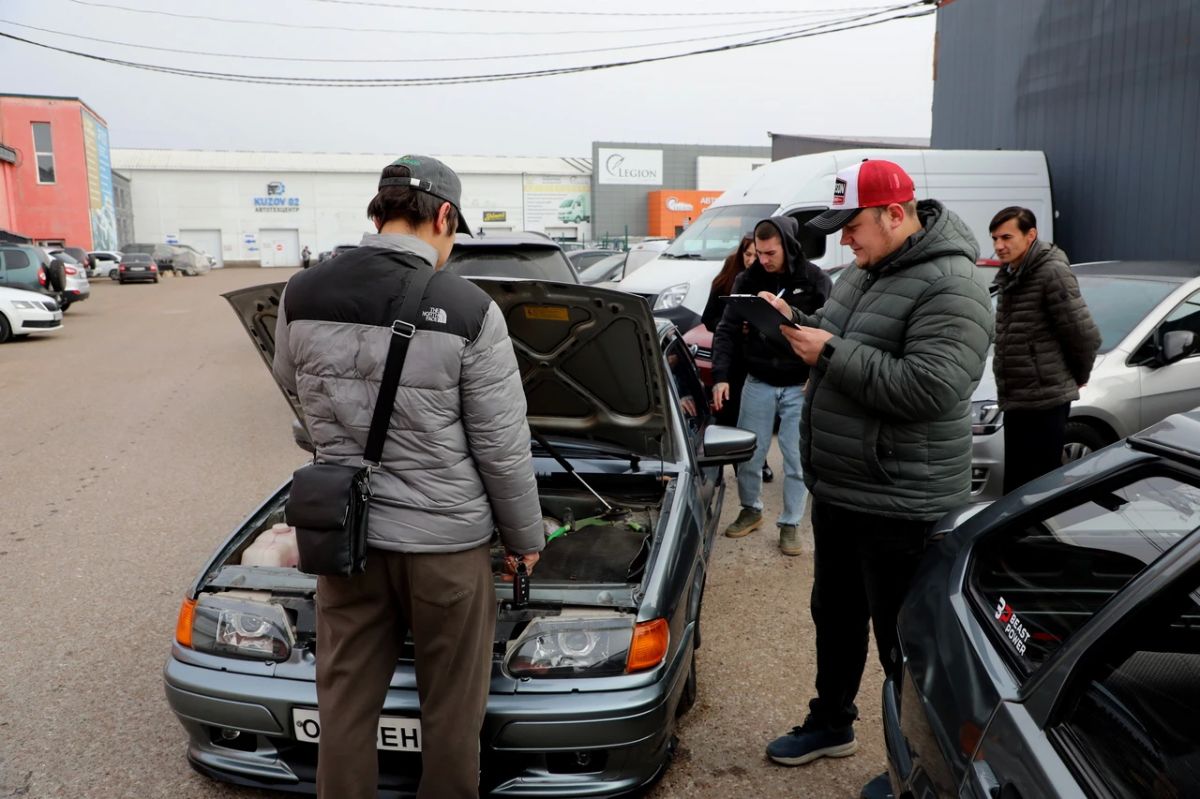 В Уфе определили лучшего специалиста по автозвуку В Уфе определили лучшего специалиста по автозвуку