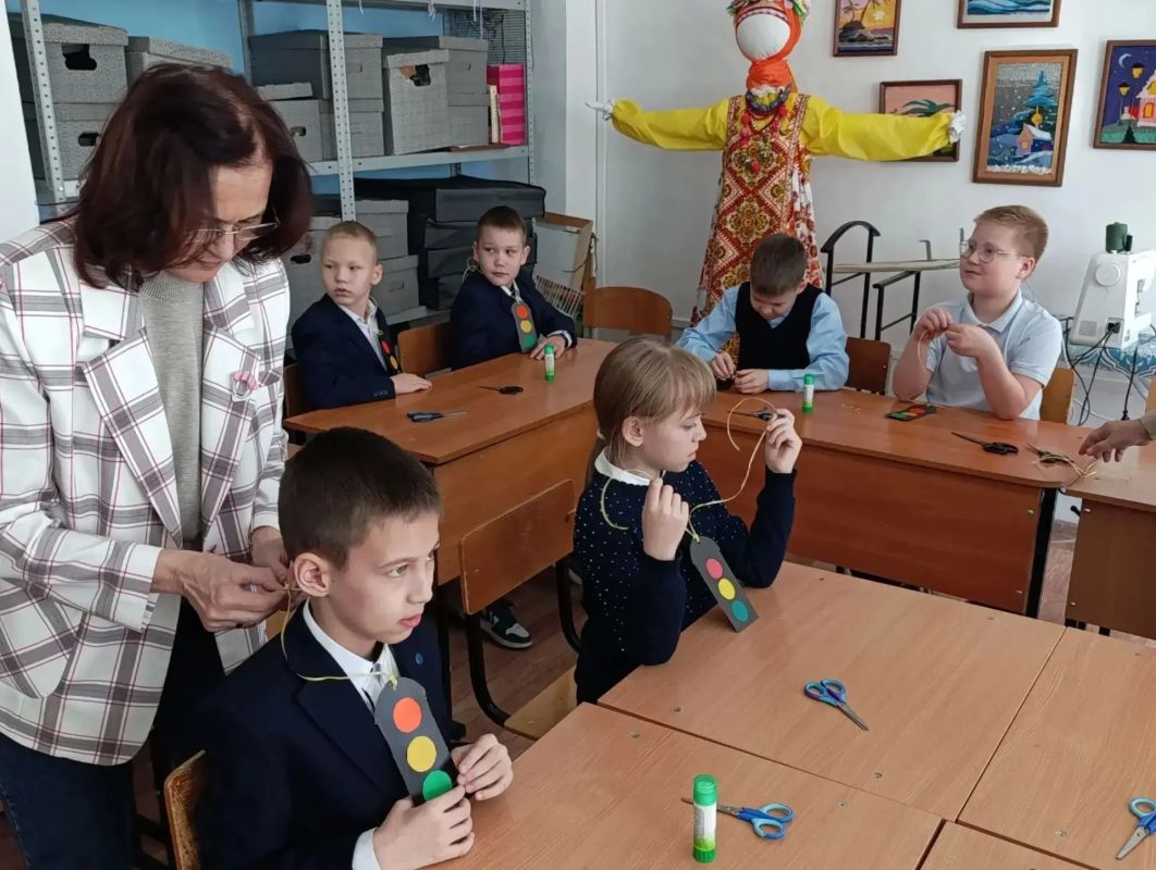В Уфе продолжается акция «Мы вместе — значит, безопасно» В Уфе продолжается акция «Мы вместе — значит, безопасно»