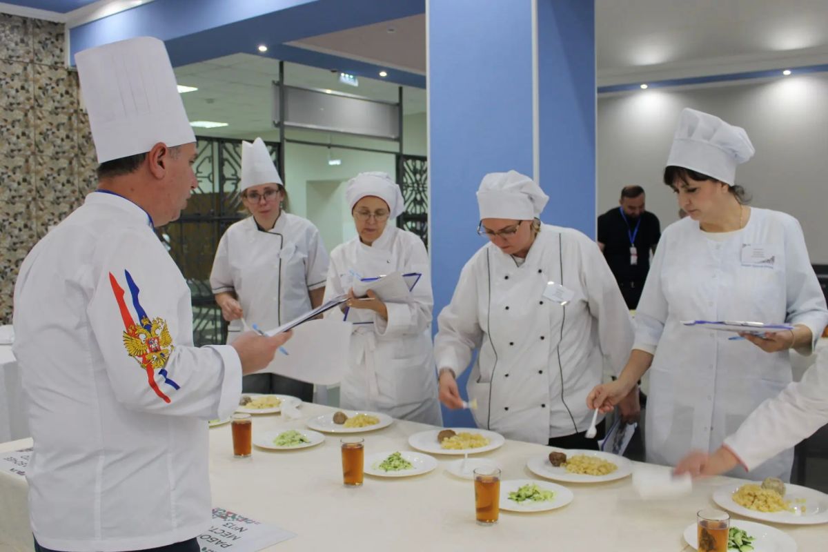 Повар из Башкортостана заняла второе место на Всероссийском конкурсе «Лучший повар школьной столовой-2026» Повар из Башкортостана заняла второе место на Всероссийском конкурсе «Лучший повар школьной столовой-2026»