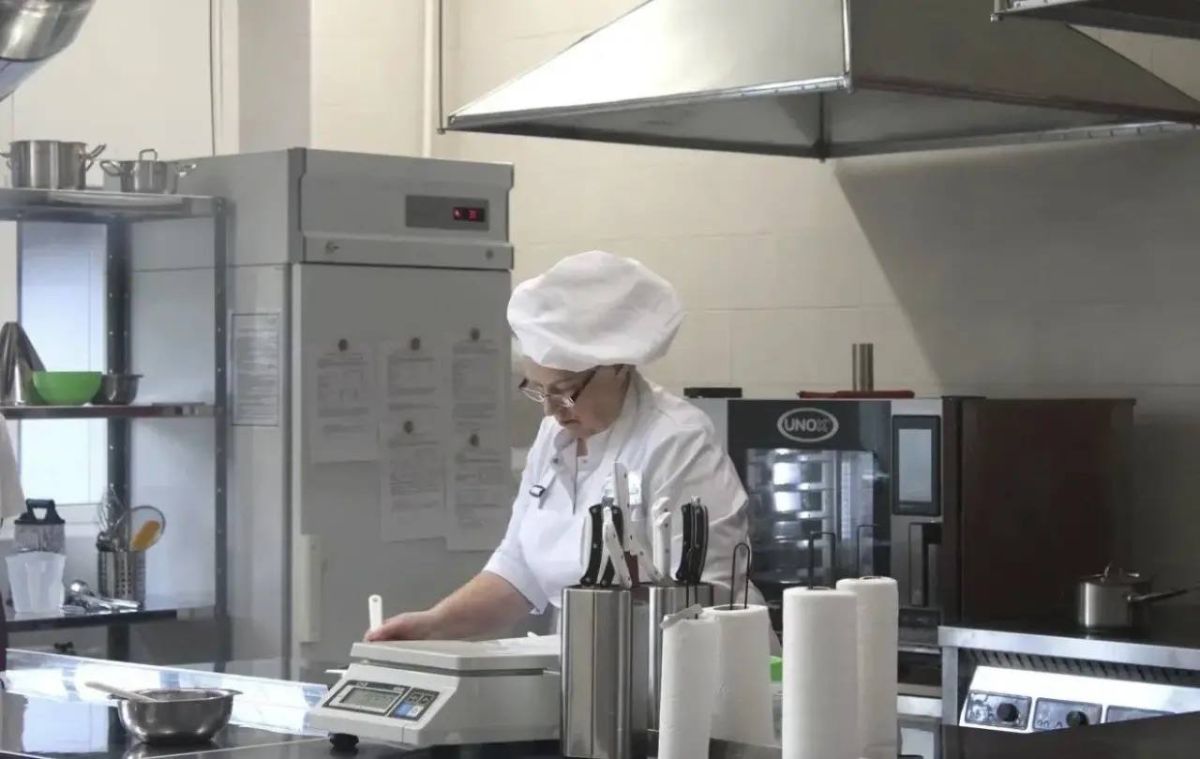 Повар из Башкортостана заняла второе место на Всероссийском конкурсе «Лучший повар школьной столовой-2026» Повар из Башкортостана заняла второе место на Всероссийском конкурсе «Лучший повар школьной столовой-2026»